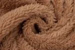 pull poncho tendance en peluche