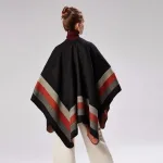 poncho femme en laine hiver