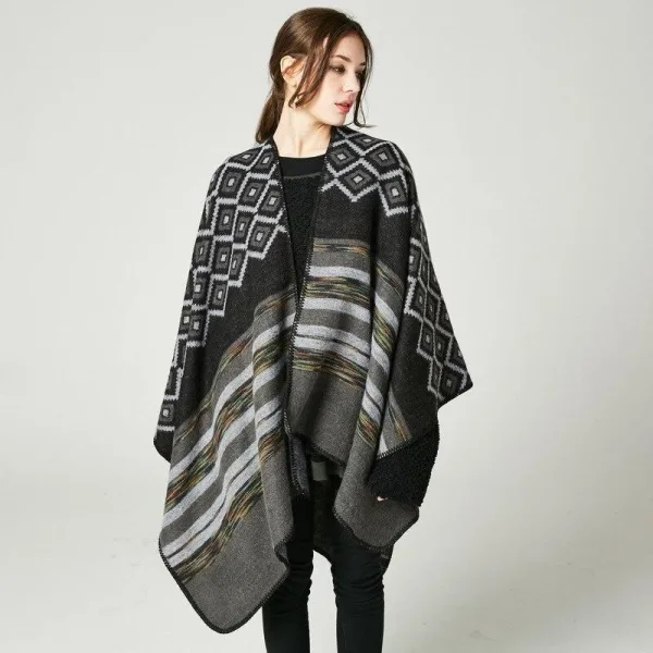 cape chic femme