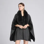 accessoire chic cape fourrure femme