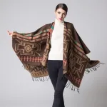 poncho bohème avec capuche