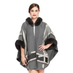 Poncho capuche