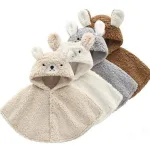 poncho chaud pour bébé agneau