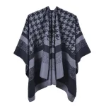 poncho en tricot femme
