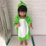 vêtement de bain bébé dinosaure