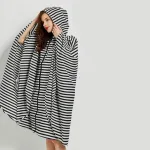 poncho de pluie avec capuche