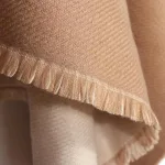 poncho bi-ton chic en cachemire