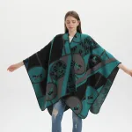 vêtement femme poncho hiver