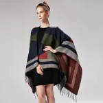 poncho style boho frangé