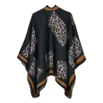 poncho tendance léopard