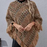 poncho tricoté pour femme