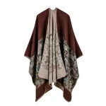 poncho féminin avec capuche