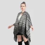 cape en cachemire femme élégante