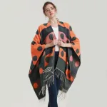 poncho femme en tissu léger