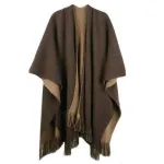 poncho laine femme élégante