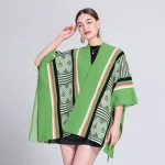 poncho coloré pour femme