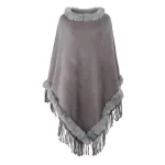 poncho douillet en hiver