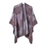 poncho femme en laine à carreaux
