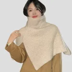 vêtement féminin poncho court chic