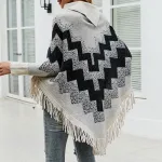 pull col roulé style poncho