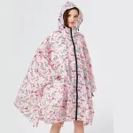 poncho femme avec motif flamands roses