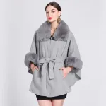 poncho femme en fourrure