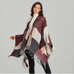 vêtement femme poncho bordeaux