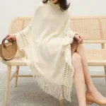 poncho femme à porter sur un pull