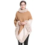 poncho en fausse fourrure