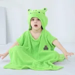 poncho en forme de grenouille