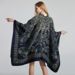 poncho grande taille pour femme