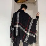 vêtement homme poncho en laine
