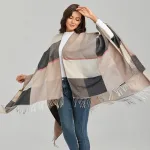 vêtement femme poncho beige