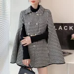 Poncho femme manteau plaid noir et blanc