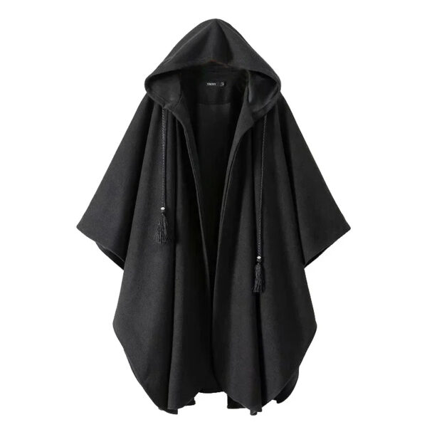 Poncho homme cape à capuche noir avec cordons tressés et glands - vue de face